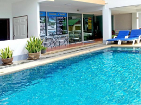  Deng's kamala beach Guesthouse  Kammala